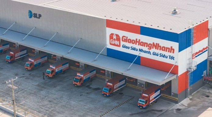 Chiến lược đầu tư hàng chục triệu USD của Giao Hàng Nhanh vào kho trung chuyển mới Chiến lược đầu tư hàng chục triệu USD của Giao Hàng Nhanh vào kho trung chuyển mới