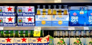 Sụt giảm doanh số bia và chuyển hướng kinh doanh đồ uống không cồn trong 24 năm qua