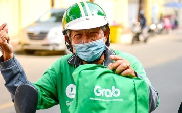 Grab lần đầu có lãi